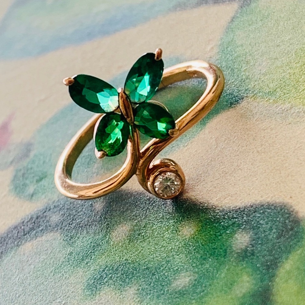 Emerald Butterfly 14k Gold Ring